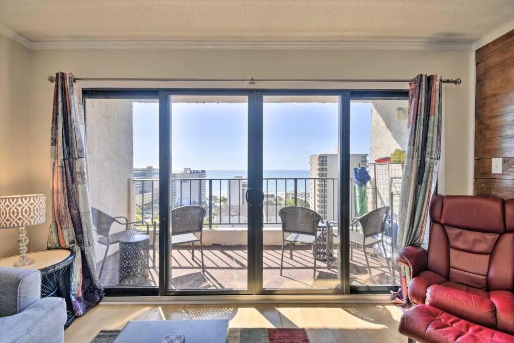 Appartamento Coastal Escape Penthouse With Ocean Views Myrtle Beach Esterno foto